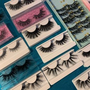 42 pairs of mink eyelashes !